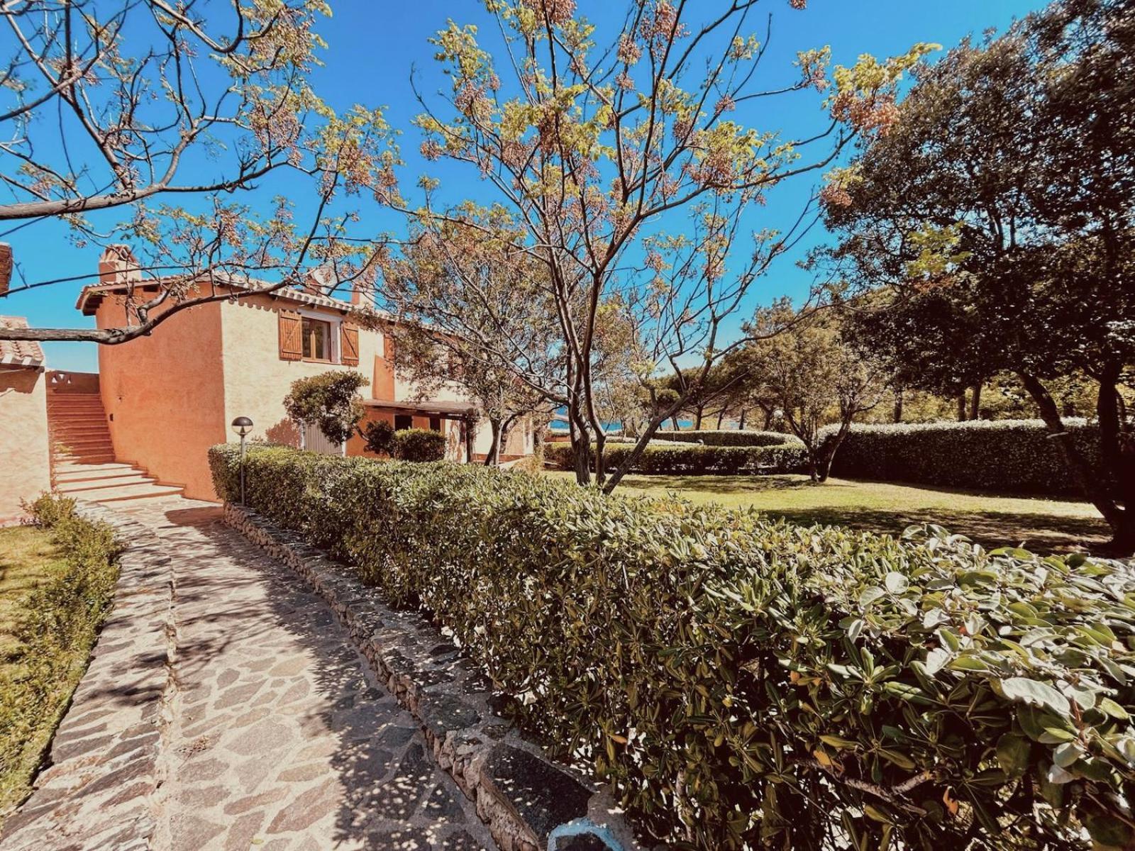 Beach Home Baja Sardinia Exterior photo